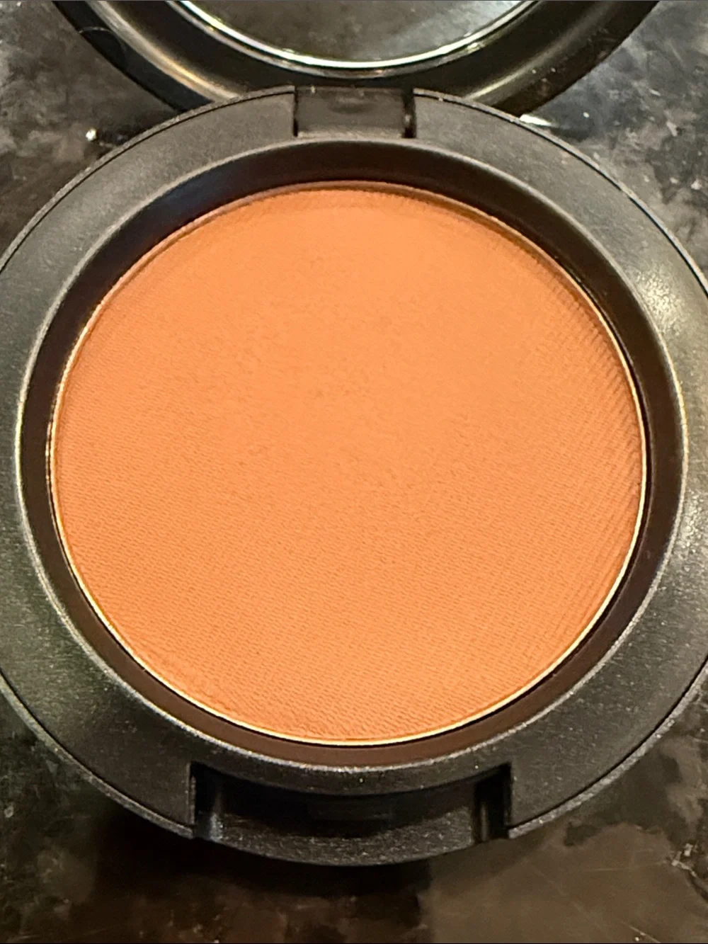 MAC Cosmetics Blush in Swiss chocolate
